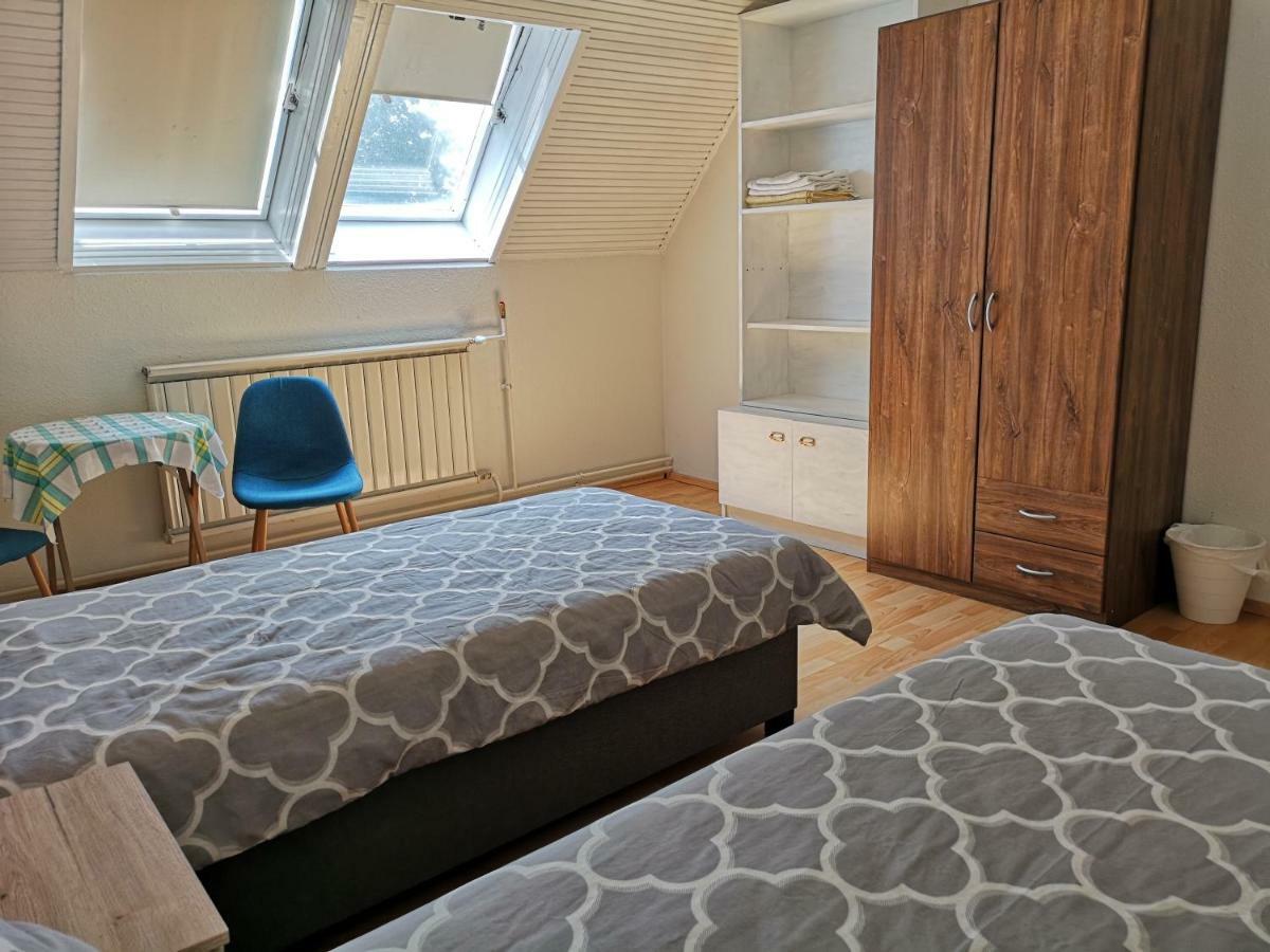 Family Room For 4-6 Person Budapeste Exterior foto